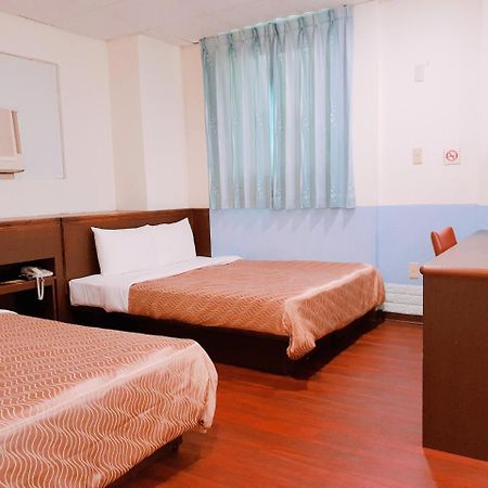 Blue Ocean Hotel 高雄市 エクステリア 写真
