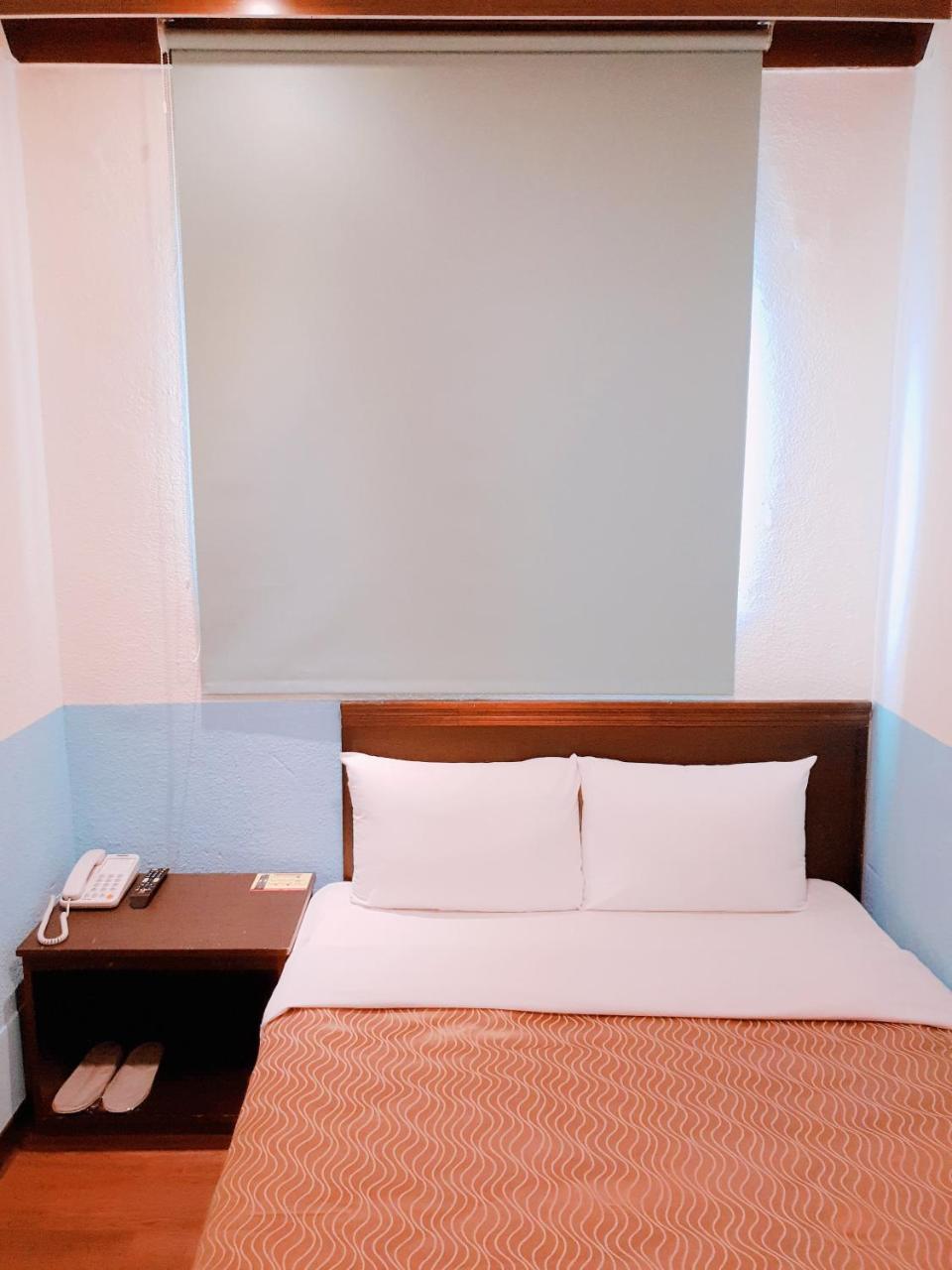 Blue Ocean Hotel 高雄市 エクステリア 写真